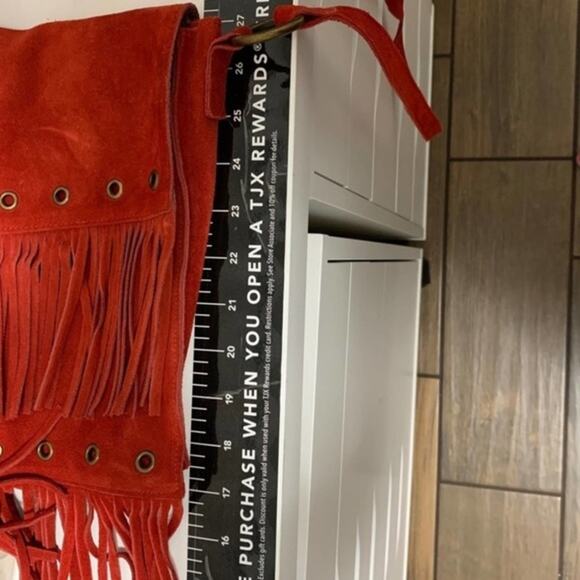 Red suede‎ leather double fringed shoulder bag New without tags. - Picture 10 of 11